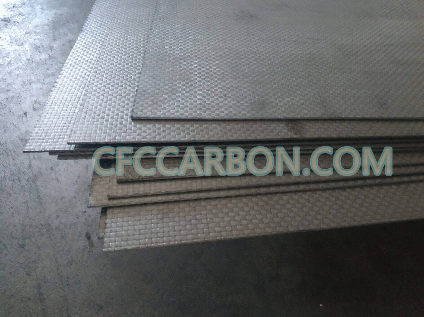 2D carbon fiber composite plates-2000-1000-1.5mm (2)